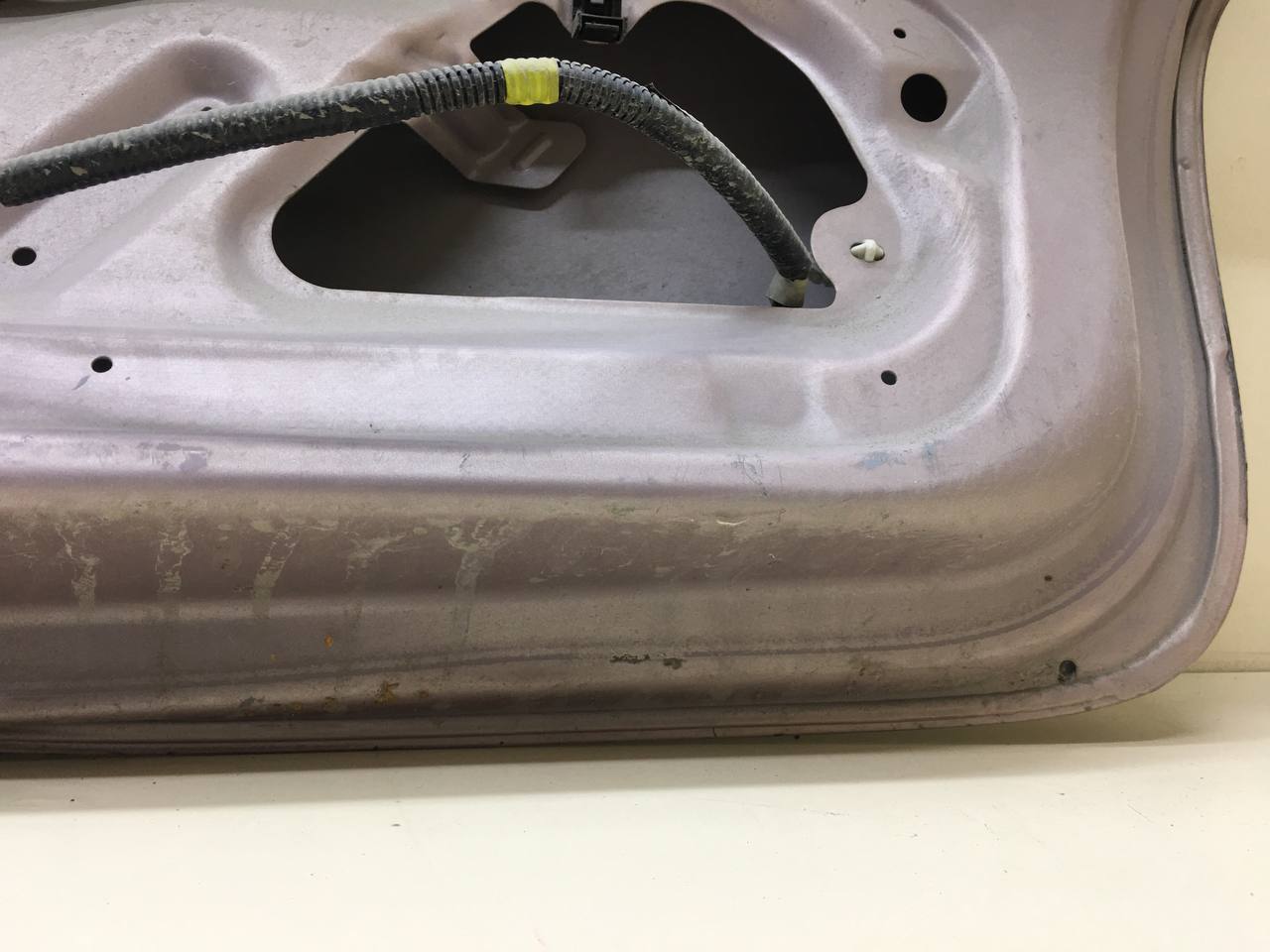 Дверь багажника со стеклом Toyota Vitz (P10) 1999-2005