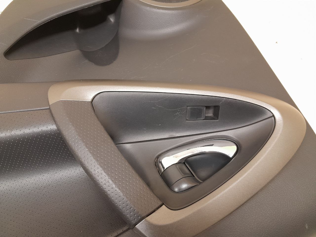 Обшивка двери задней правой Toyota Rav 4 (A30) 2006-2013