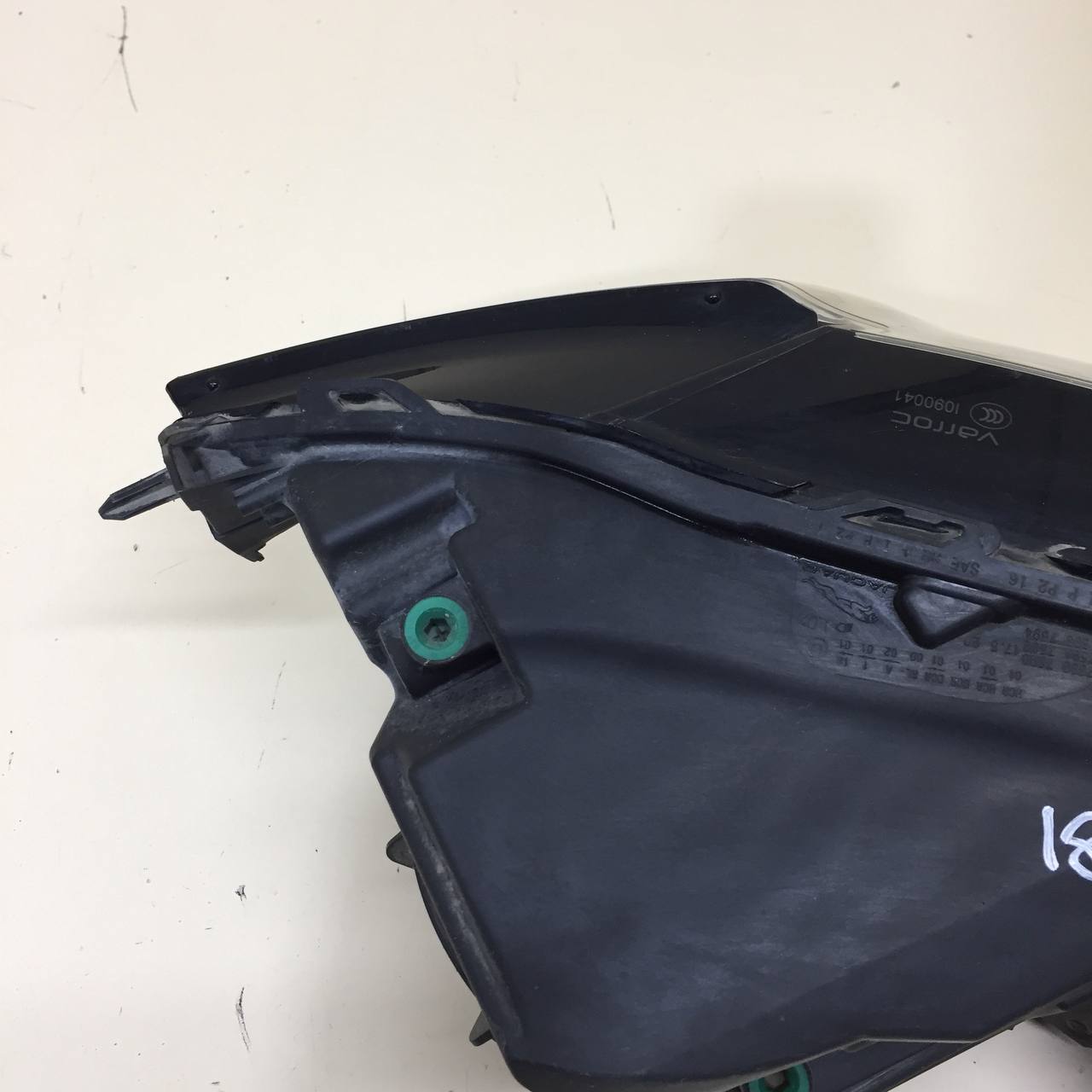 Фара левая Jaguar F-Pace 2016>