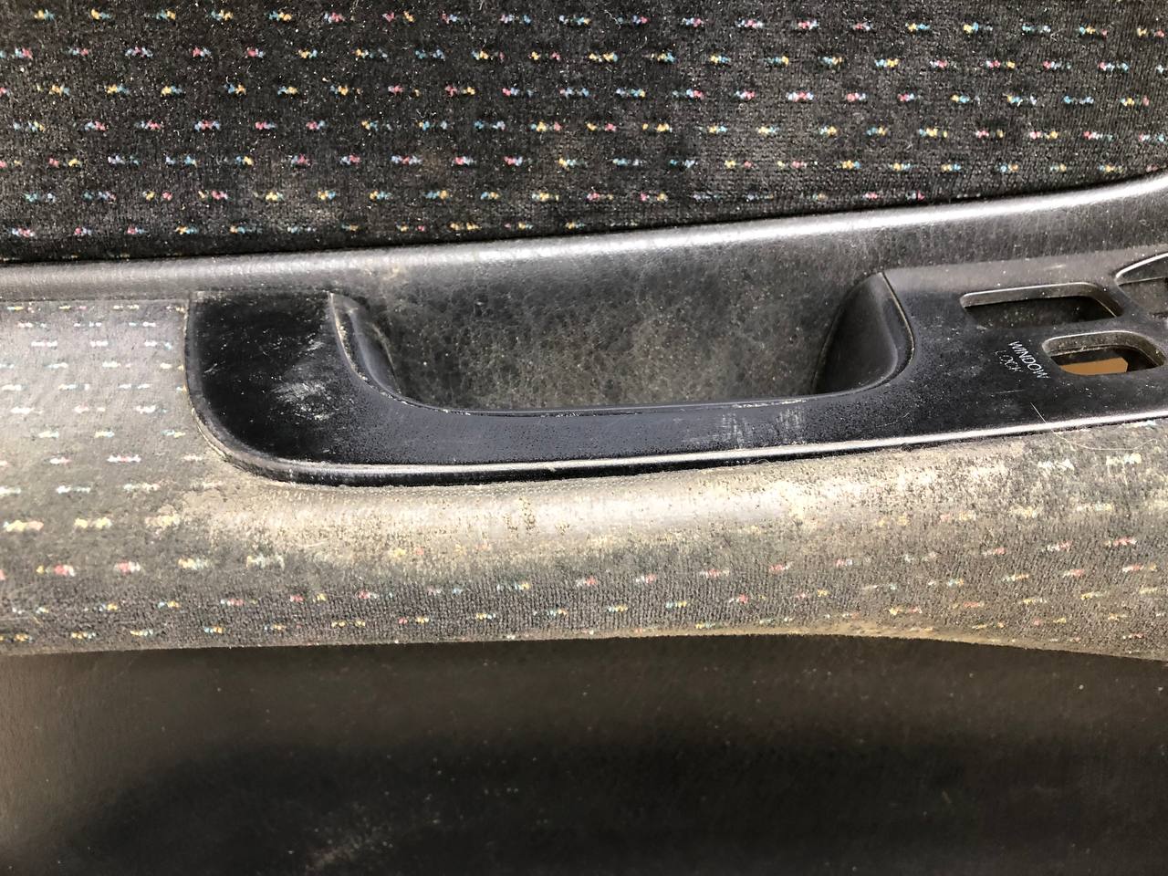 Обшивка двери передней левой Hyundai Sonata 4 (EF,Tagaz) 2001-2012