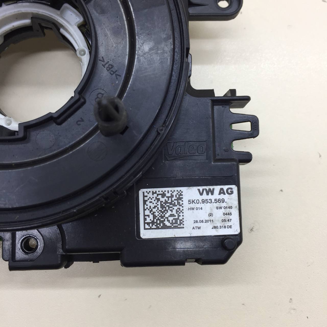 Механизм подрулевой для SRS (ленточный) Volkswagen Jetta (A6) 2010-2019 Механизм подрулевой для SRS (ленточный) Volkswagen Jetta (A6) 2010-2019