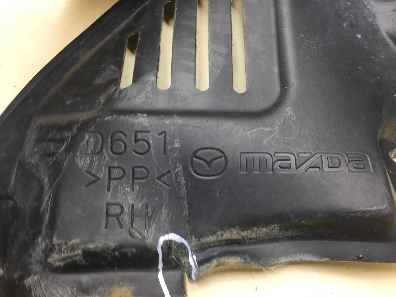Локер передний правый Mazda Mazda 2 (DE) 2007-2014