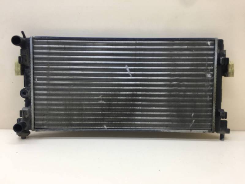 Радиатор охлаждения двигателя Volkswagen Polo (MK5) 2011-2020