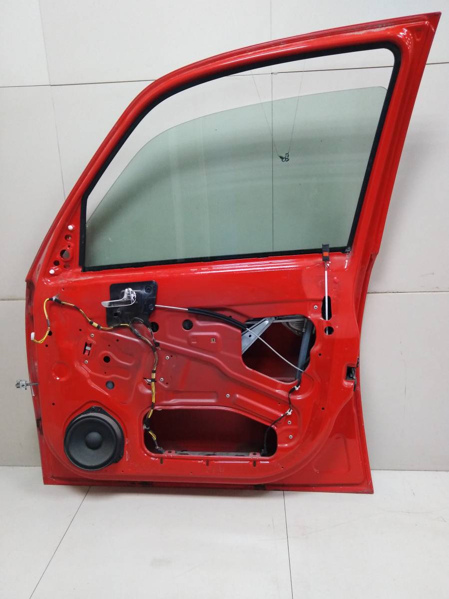 Дверь передняя правая Opel Meriva 2003-2010