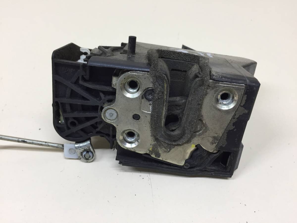 Замок двери задней правой Renault Logan (2) 2014>