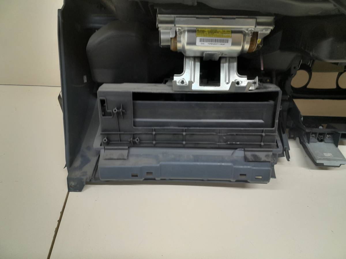 Подушка безопасности (комплект) Nissan Almera (N16) 2000-2006