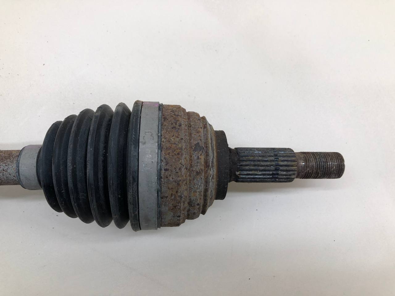 Полуось передняя правая Nissan Almera 3 (G11, G15) 2012> Полуось передняя правая Nissan Almera 3 (G11, G15) 2012>