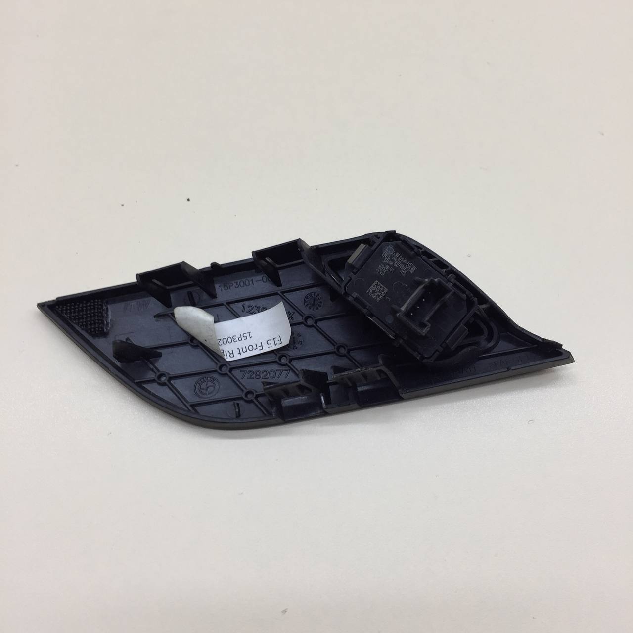 Кнопка центрального замка BMW X5 F15/F85 2013-2018