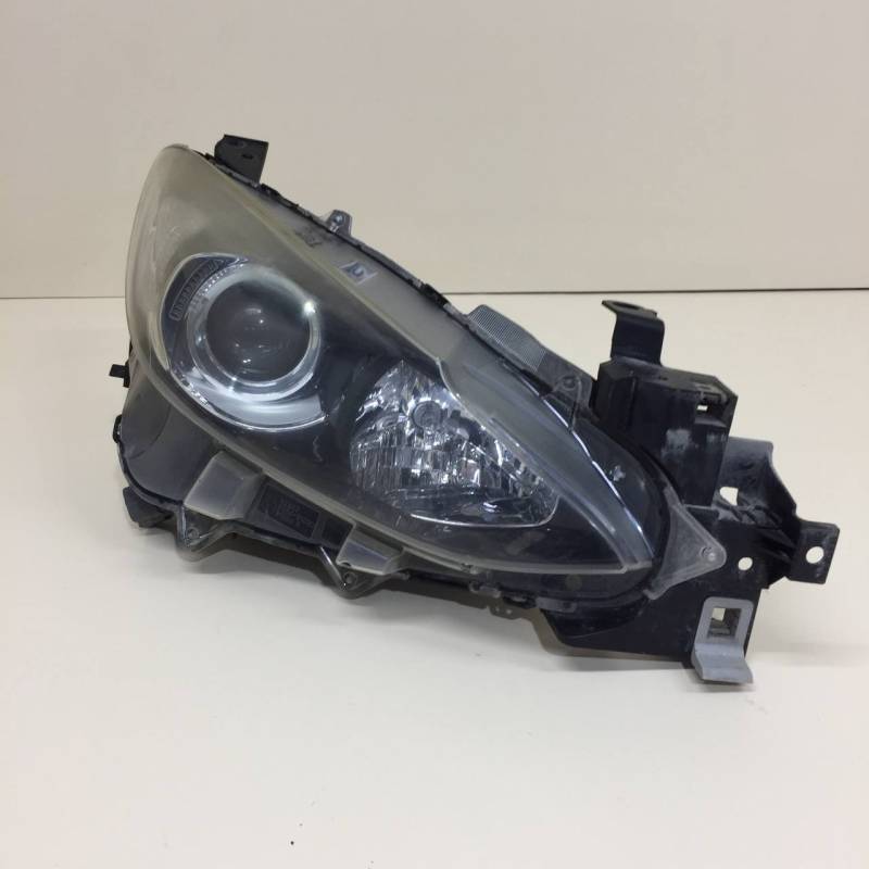 Фара правая Mazda Mazda 3 (BM) 2013-2016 Фара правая Mazda Mazda 3 (BM) 2013-2016