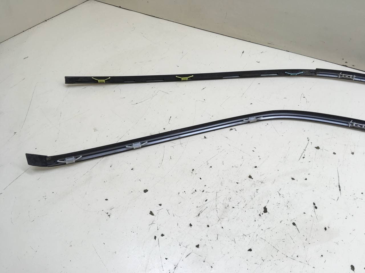 Молдинг Mitsubishi Lancer 9 (CS/Classic) 2000-2011 Молдинг Mitsubishi Lancer 9 (CS/Classic) 2000-2011