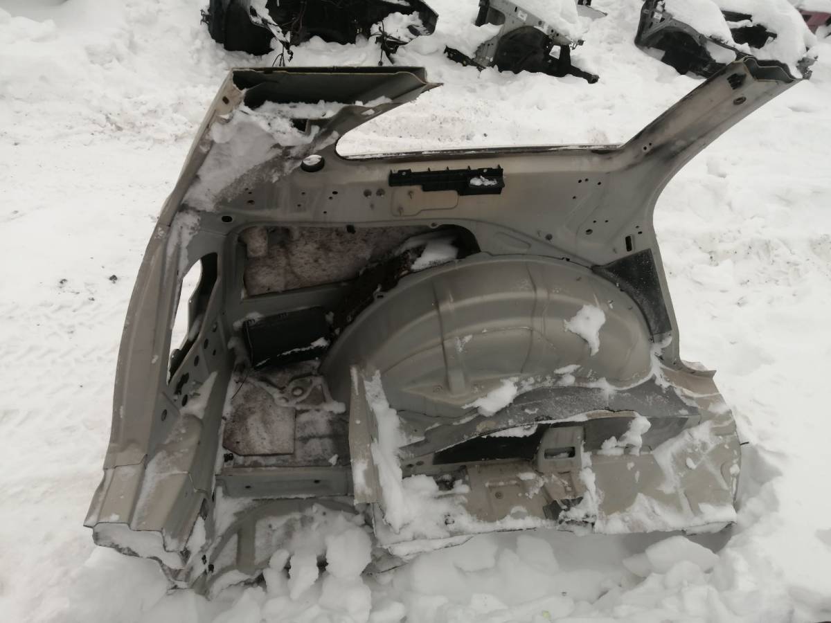 Крыло заднее левое Mercedes-Benz R-Class (W251) 2005>