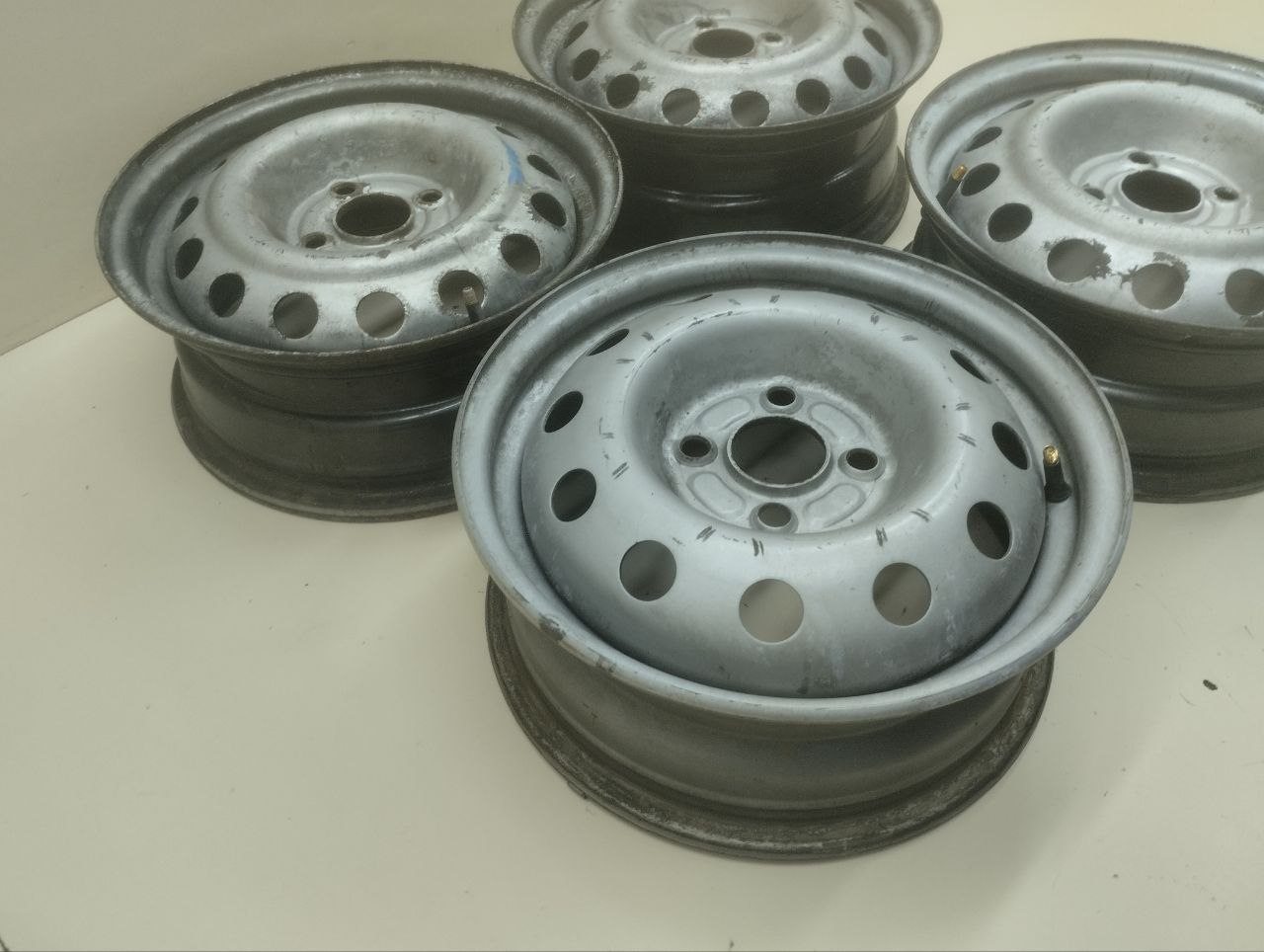 Диски к-кт R14 Штампованные