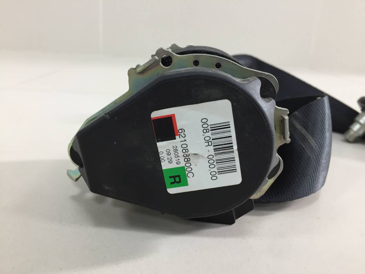 Ремень безопасности Lada Largus 2012>