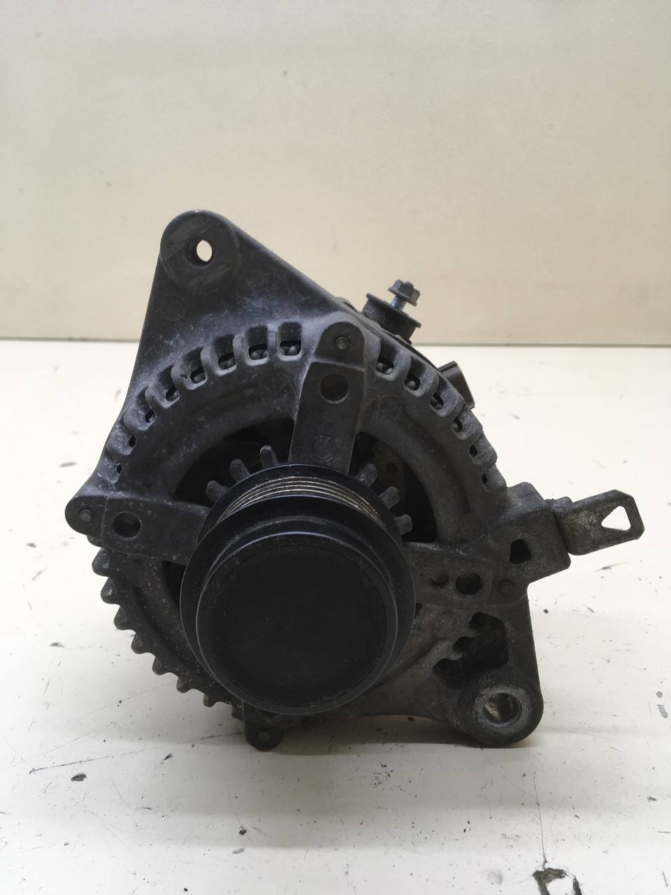 Генератор Toyota Rav 4 (A30) 2006-2013 Генератор Toyota Rav 4 (A30) 2006-2013