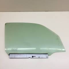 Стекло двери передней правой Opel Meriva 2003-2010