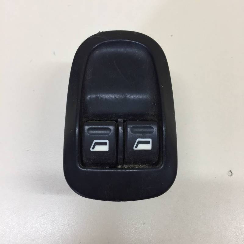 Блок управления стеклоподъемниками Peugeot 206 1998-2012 Блок управления стеклоподъемниками Peugeot 206 1998-2012