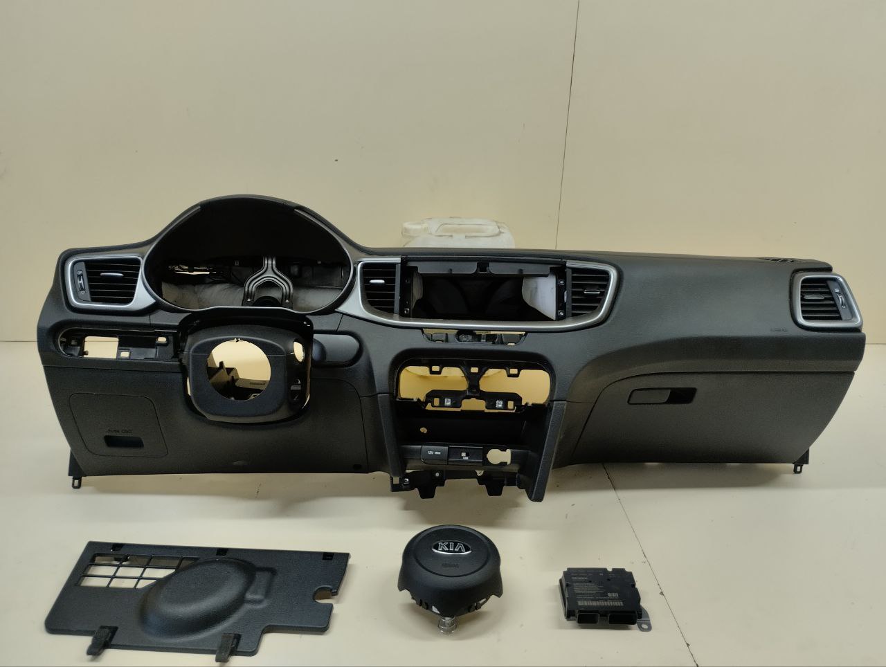 Подушка безопасности (комплект) Kia Xceed 2019-2023 Подушка безопасности (комплект) Kia Xceed 2019-2023