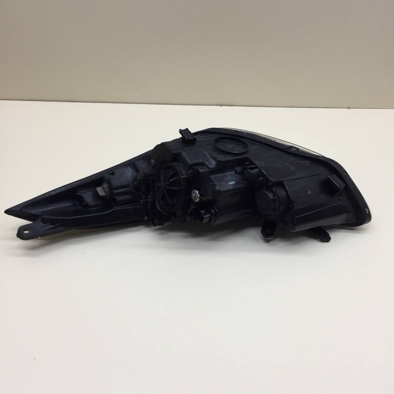 Фара правая Hyundai Elantra (MD) 2011-2016