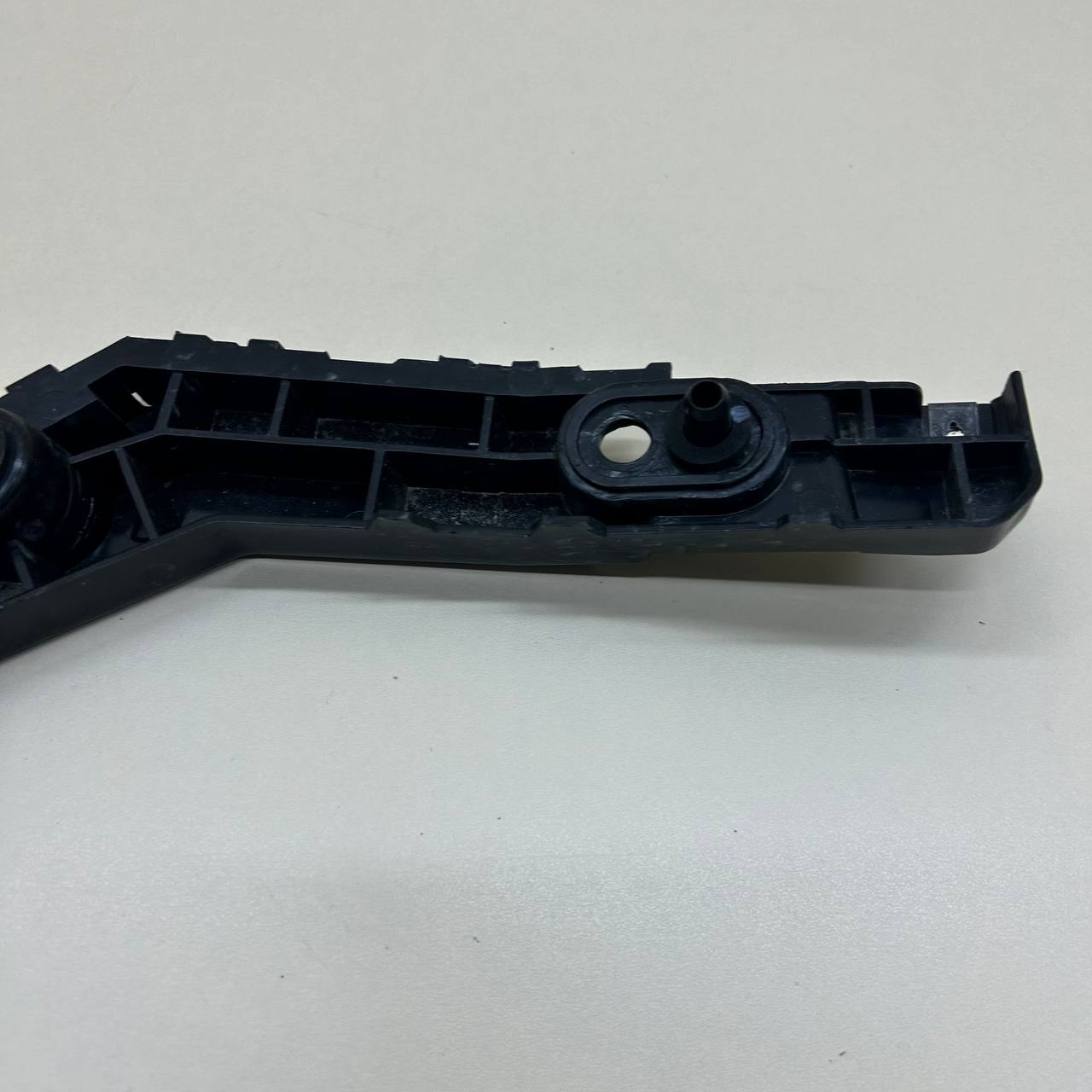 Кронштейн заднего бампера левый Jetour Dashing 2022>