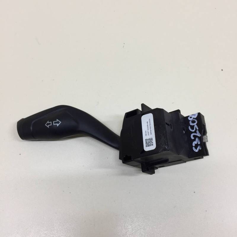 Переключатель поворотов подрулевой Ford Focus 3 2011> Переключатель поворотов подрулевой Ford Focus 3 2011>