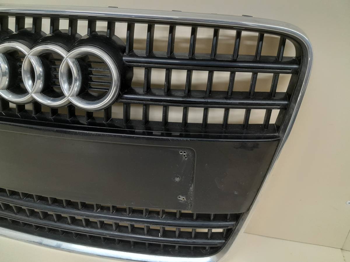 Решетка радиатора Audi Q7 (4L) 2005-2015