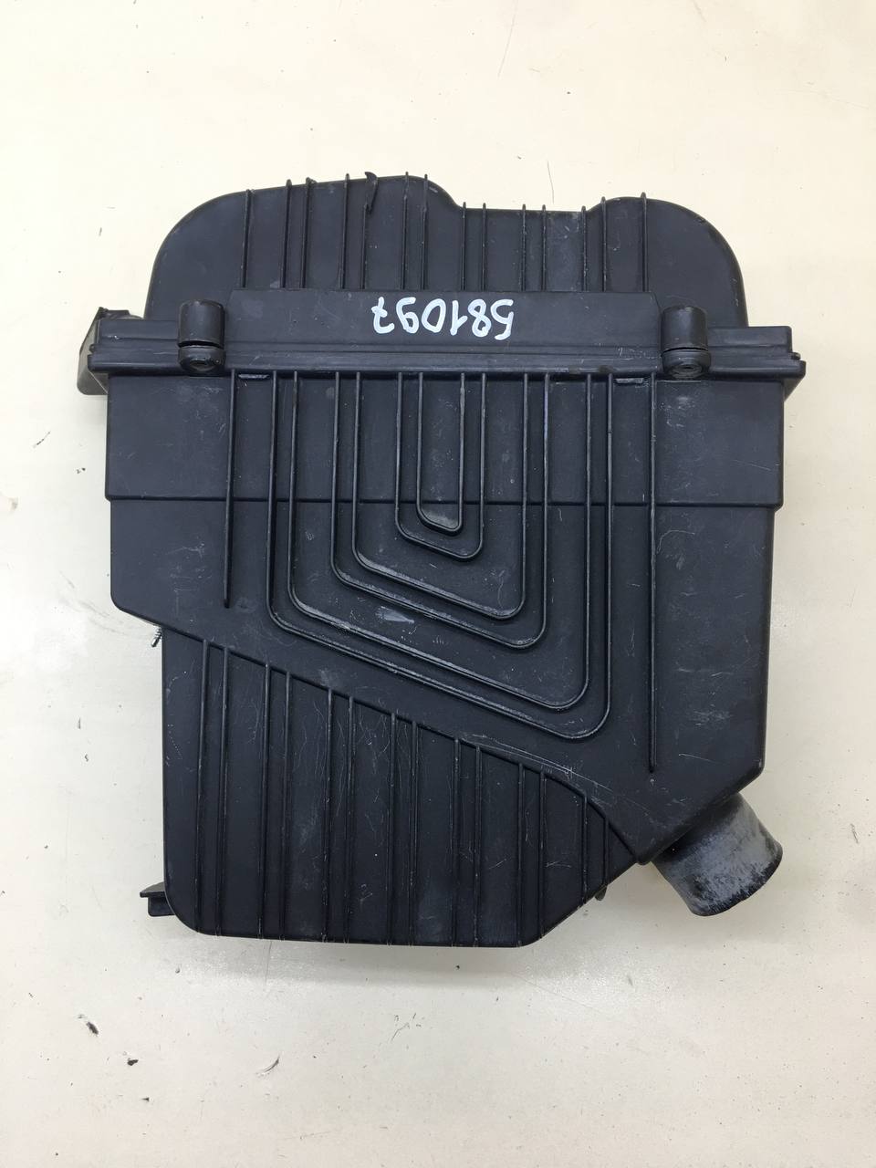 Корпус воздушного фильтра Renault Logan (2) 2014>