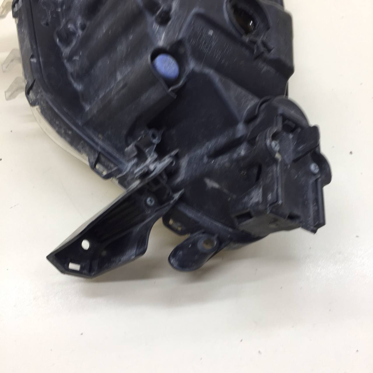 Фара противотуманная правая Mitsubishi Eclipse Cross 2017>