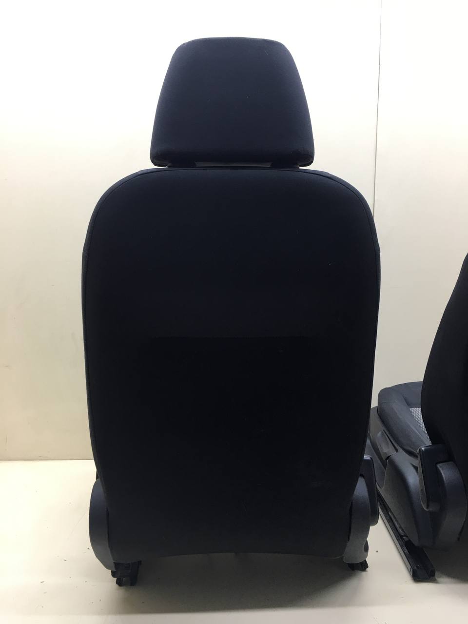 Сиденье (комплект) Volkswagen Polo (MK5) 2011-2020 Сиденье (комплект) Volkswagen Polo (MK5) 2011-2020