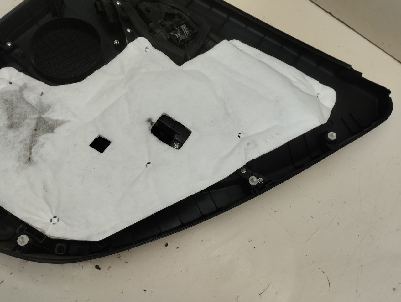 Обшивка двери задней левой Hyundai ix35 (LM) 2010-2015