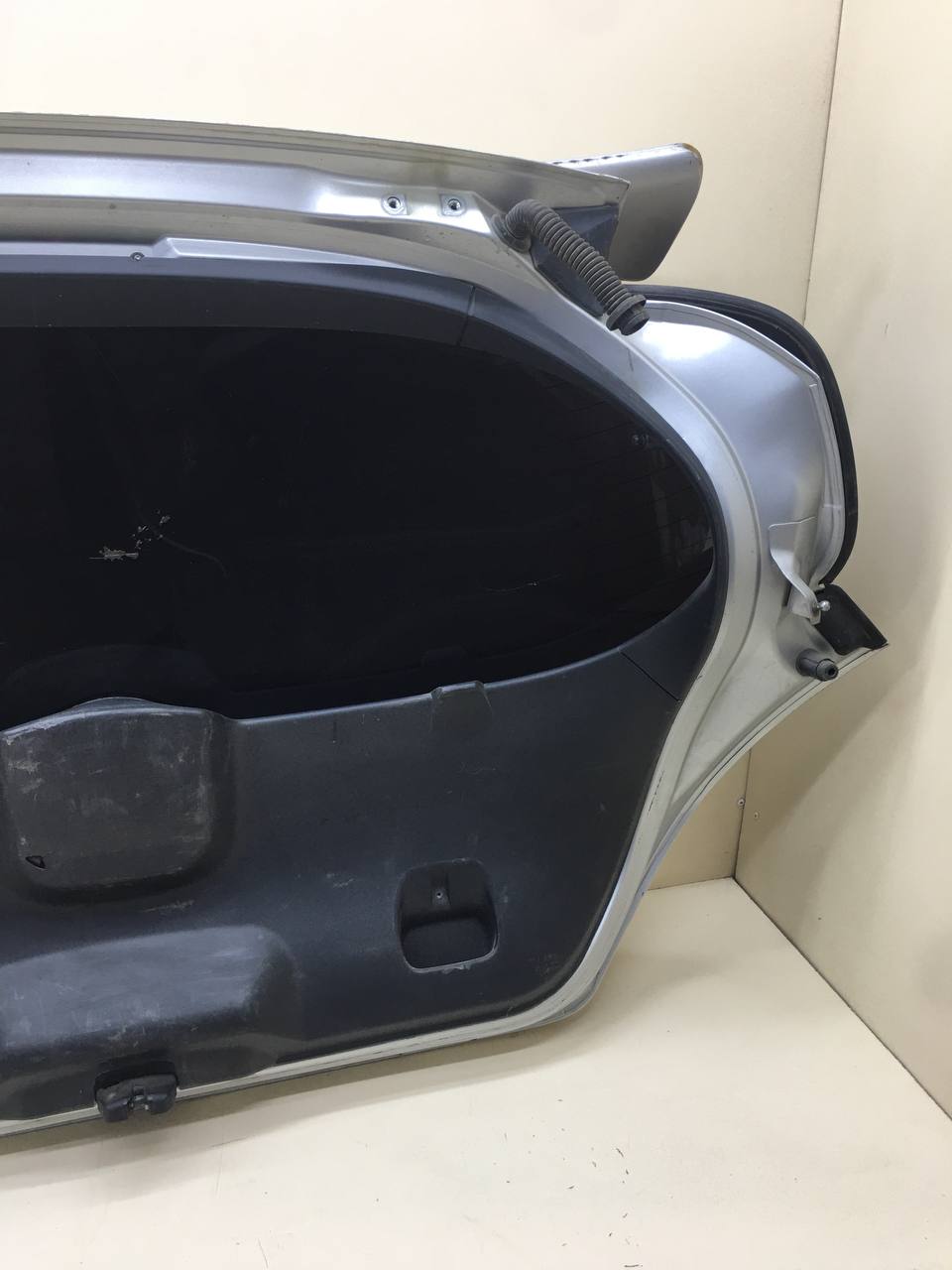 Дверь багажника со стеклом Peugeot 308 2007>