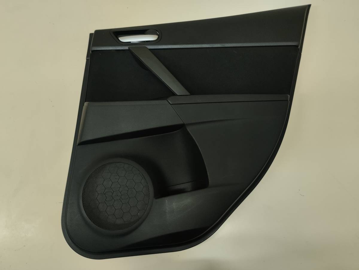 Обшивка двери задней правой Mazda Mazda 3 (BL) 2009-2013