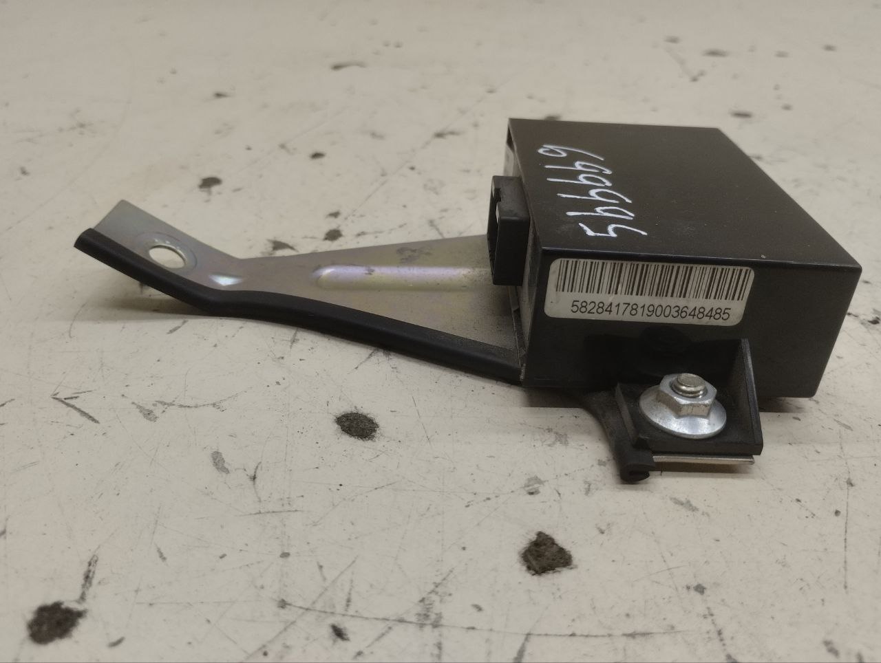 Блок электронный Chevrolet Niva 2009-2020