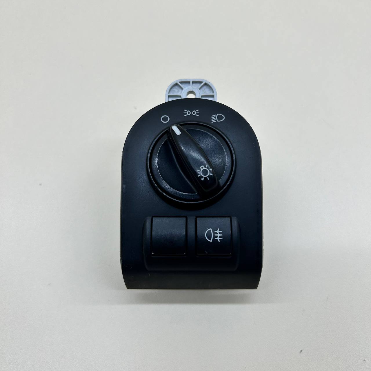 Переключатель света фар Lada Granta 2011>