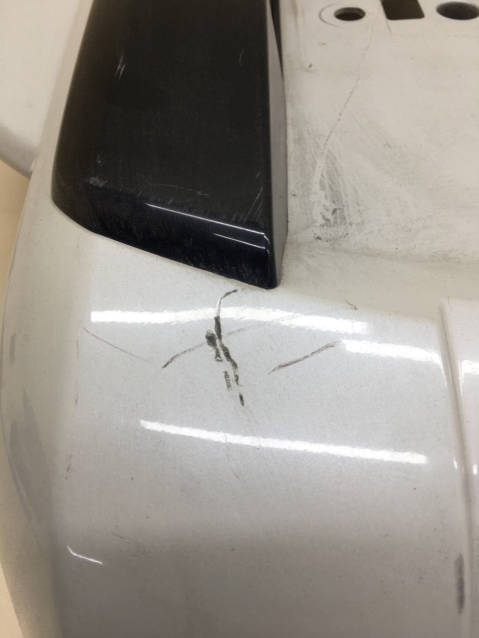 Накладка крышки багажника Mitsubishi Pajero/Montero 4 (V8, V9) 2007>