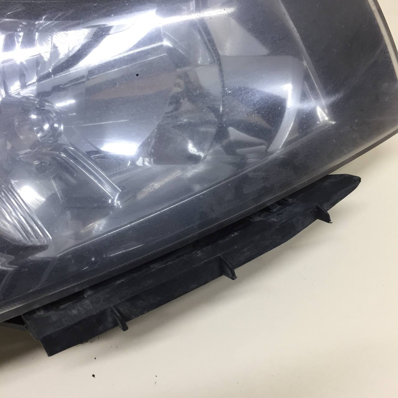 Фара правая Chevrolet Cruze (J300) 2009-2016 Фара правая Chevrolet Cruze (J300) 2009-2016