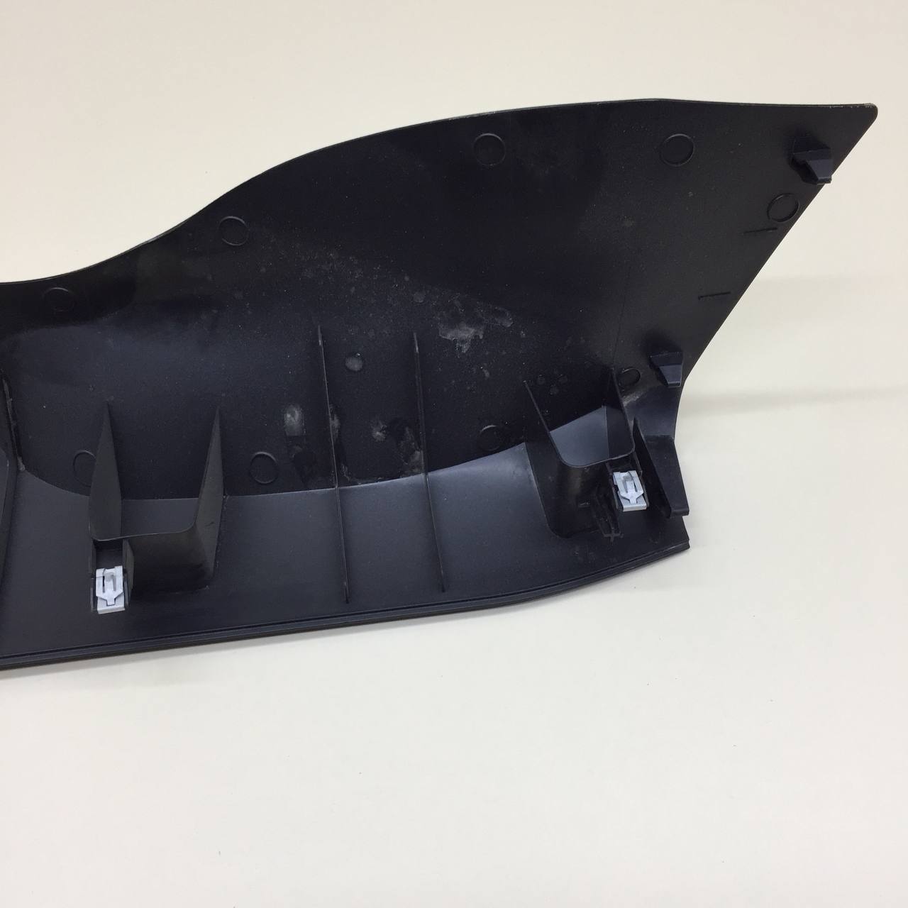 Обшивка стойки Ford Mondeo 4 2007-2015