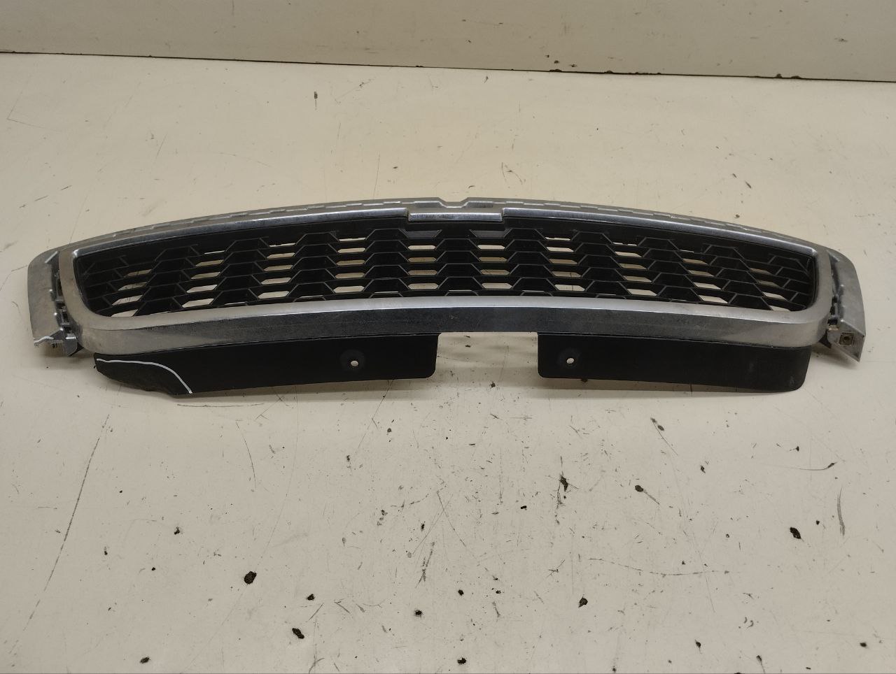 Решетка радиатора Chevrolet Captiva (C140) 2011-2016 Решетка радиатора Chevrolet Captiva (C140) 2011-2016
