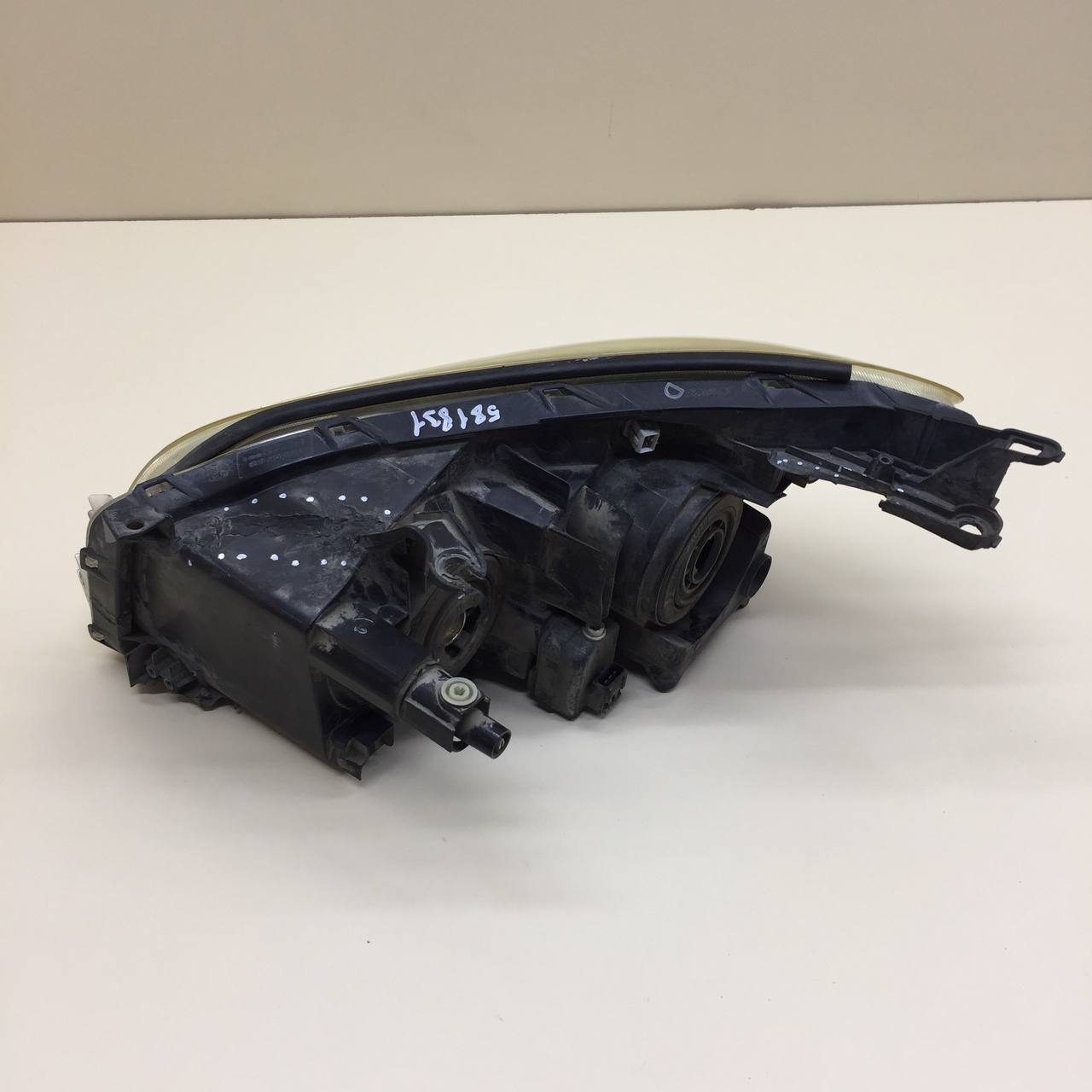 Фара правая Toyota Rav 4 (A30) 2006-2013