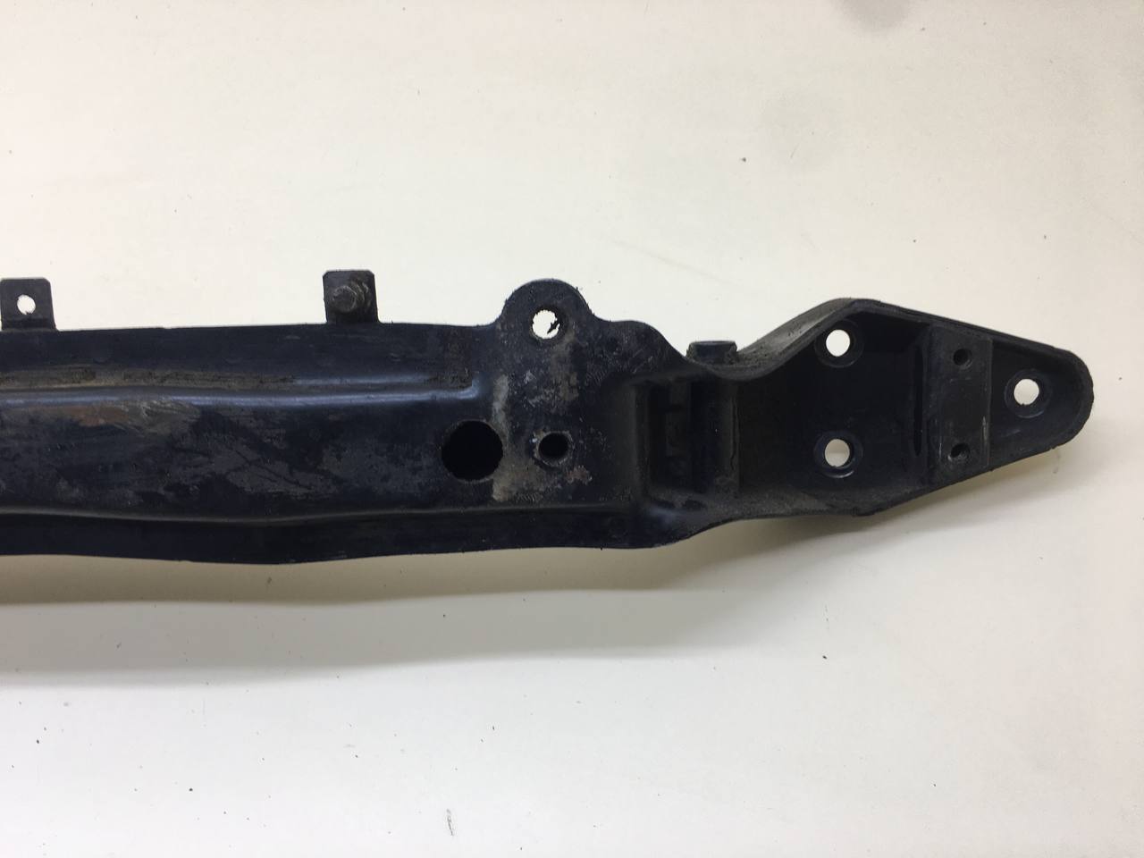 Балка передняя продольная Nissan Primera (P12) 2002-2007