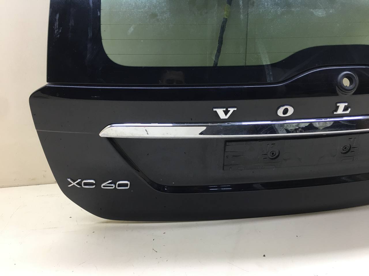 Дверь багажника со стеклом Volvo XC60 2008-2017