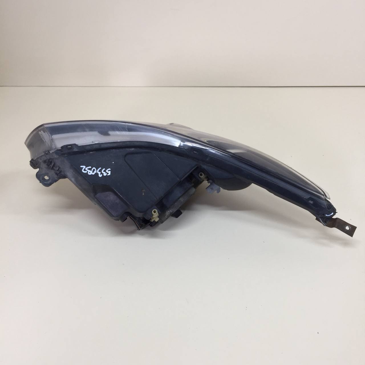 Фара правая Chevrolet Cruze (J300) 2009-2016 Фара правая Chevrolet Cruze (J300) 2009-2016
