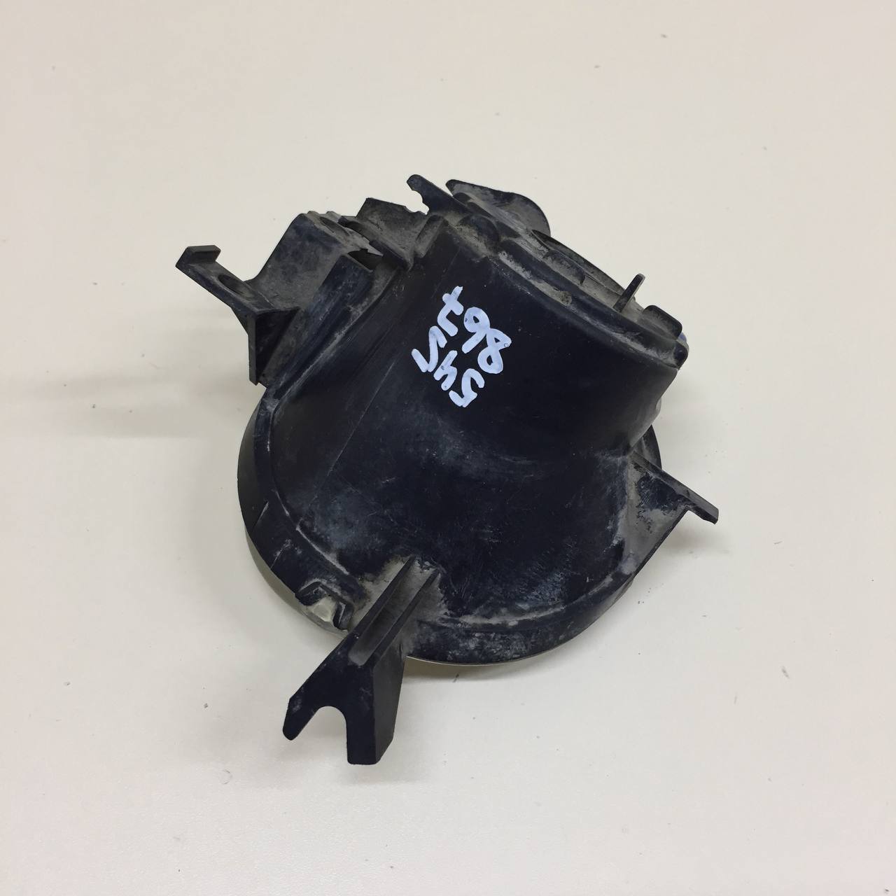 Фара противотуманная левая Volkswagen Touareg (7L) 2002-2010