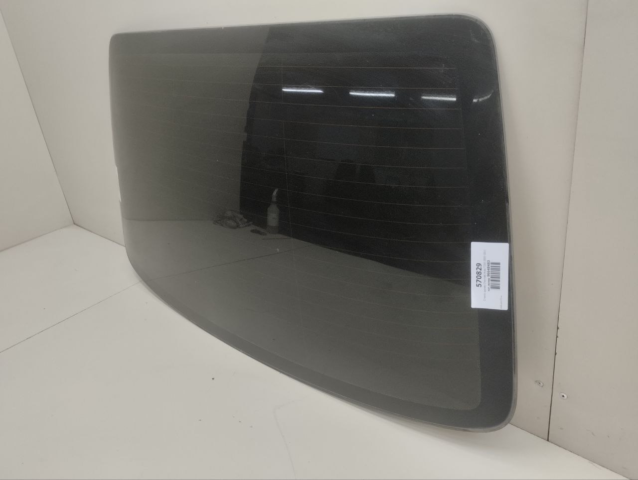 Стекло заднее Chevrolet Aveo T250 2005-2011 Стекло заднее Chevrolet Aveo T250 2005-2011