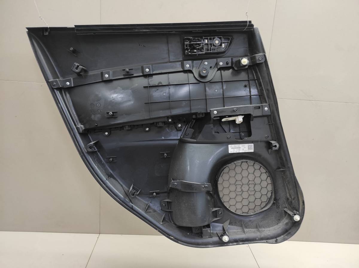 Обшивка двери задней правой Mazda Mazda 3 (BL) 2009-2013