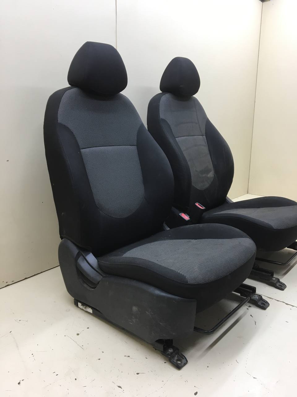 Сиденье (комплект) Hyundai Solaris (RB) 2010-2017