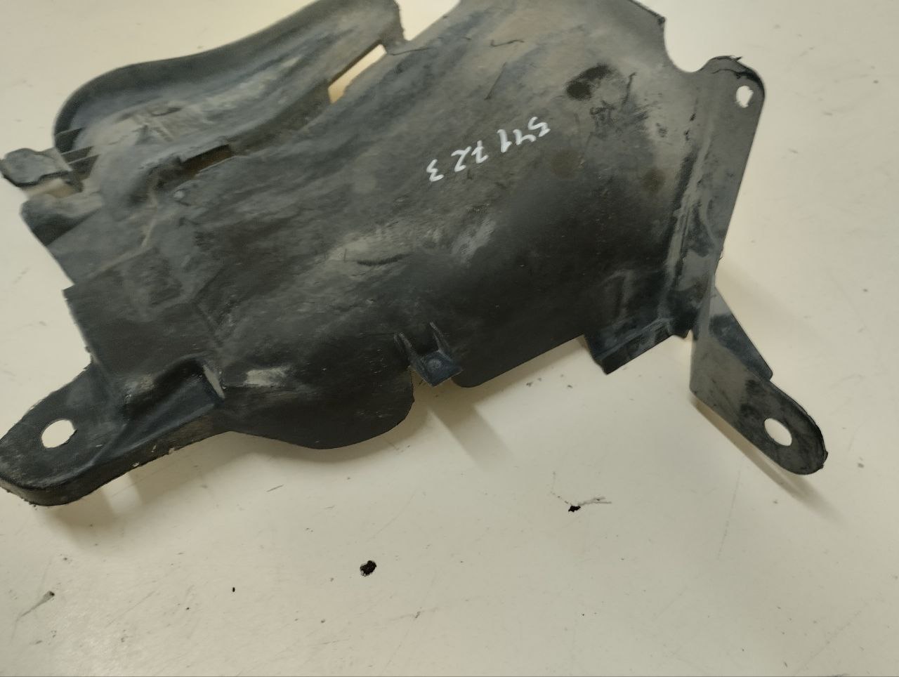 Пыльник (кузов наружные) Nissan Almera 3 (G11, G15) 2012> Пыльник (кузов наружные) Nissan Almera 3 (G11, G15) 2012>