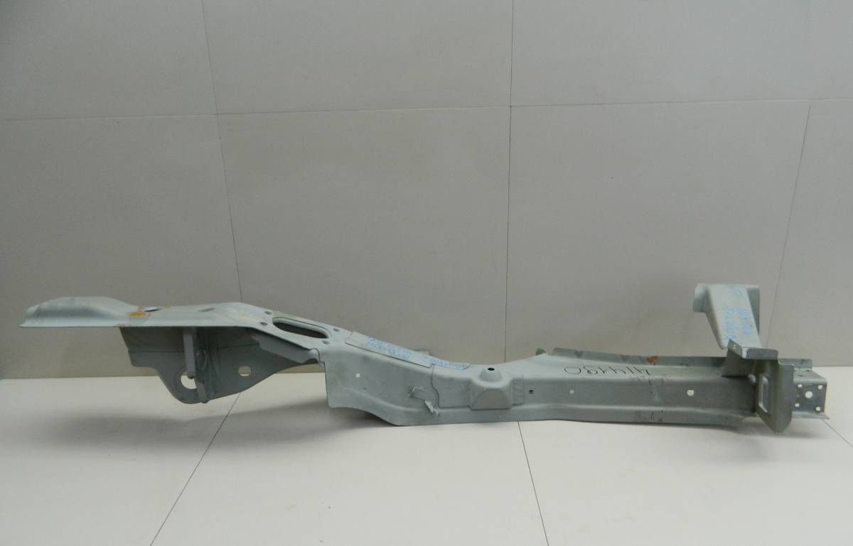 Кузовной элемент Skoda Rapid 2012-2020