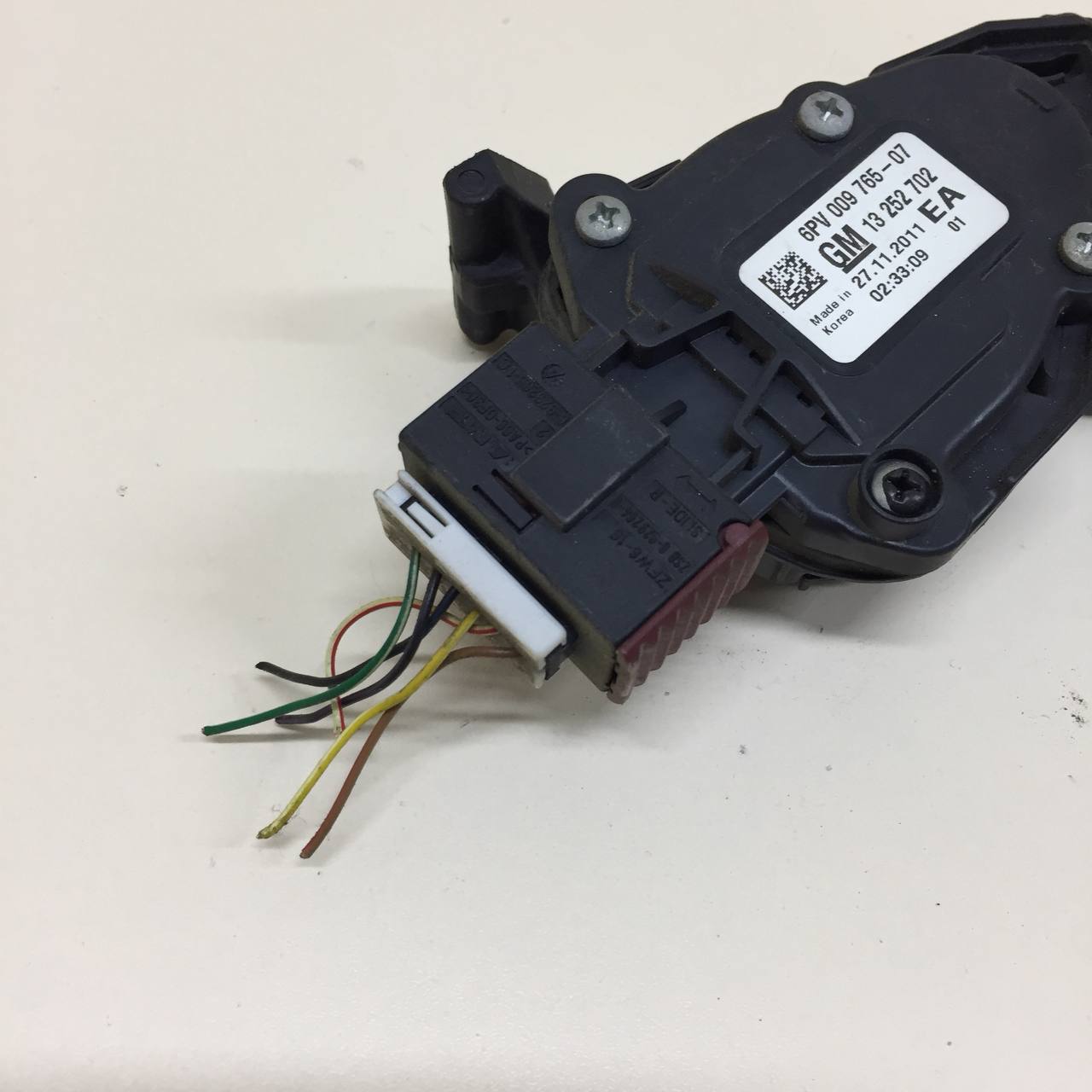 Педаль газа Chevrolet Cruze (J300) 2009-2016