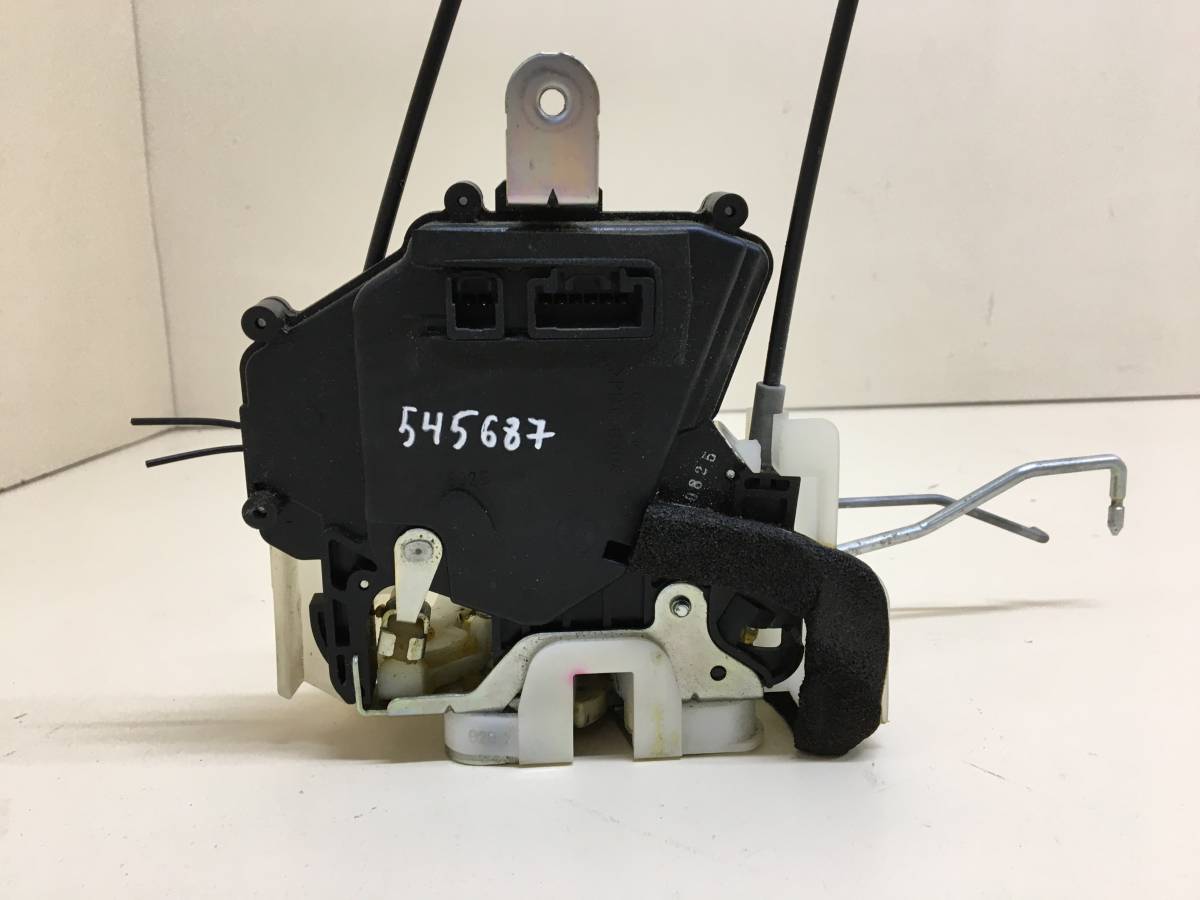 Замок двери передней правой Subaru Impreza (G12) 2007-2012