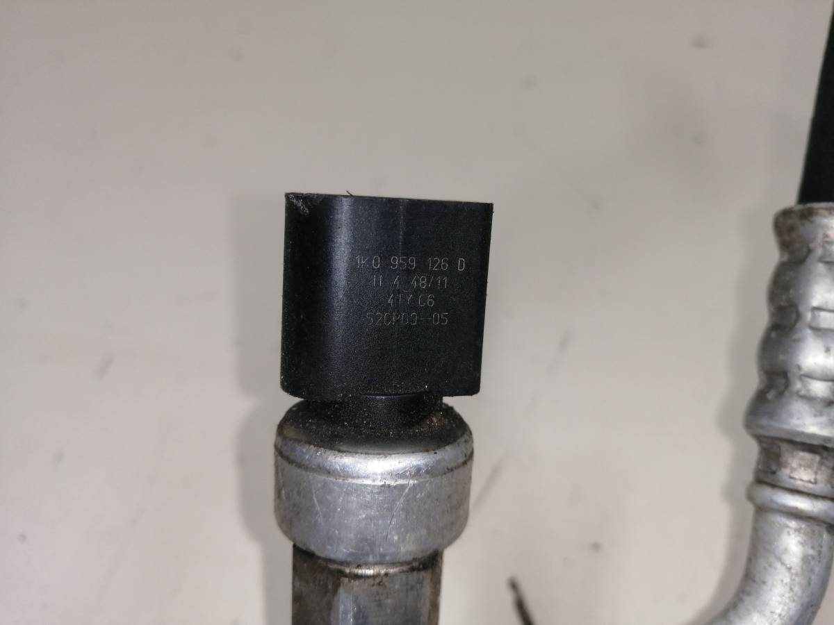 Трубка кондиционера Skoda Octavia (A5 1Z-) 2004-2013 Трубка кондиционера Skoda Octavia (A5 1Z-) 2004-2013